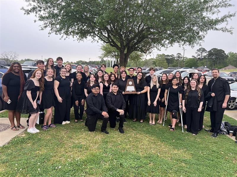 WHITEHOUSE, Texas — The Hallsville High School choir program delivered outstanding performances at the annual UIL Concert and Sightreading Contest, held April 1–2 in Whitehouse. The Non-Varsity Treble Choir earned straight Division I ratings for their concert performance, a notable accomplishment f